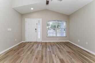 6123 Sand Key Ln in Wesley Chapel, FL - Building Photo - Building Photo