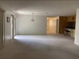 78 Golfview Dr in Homosassa, FL - Building Photo