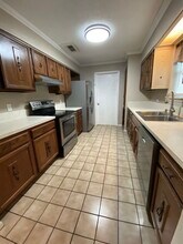 1623 Clark St in Harlingen, TX - Foto de edificio - Building Photo