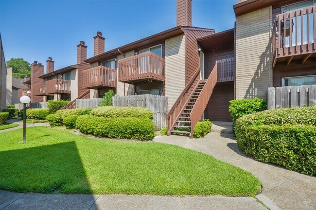 property at 12905 Woodforest Blvd