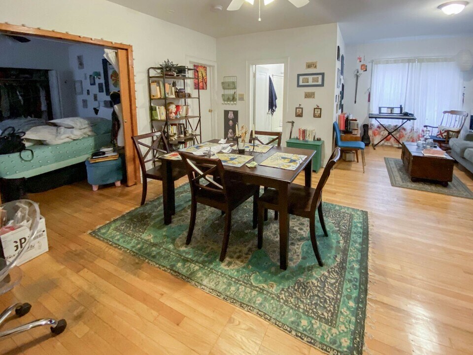 4826 N Wolcott Ave, Unit 1 in Chicago, IL - Building Photo