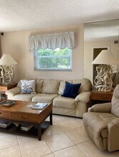 3150 Binnacle Dr in Naples, FL - Foto de edificio - Building Photo