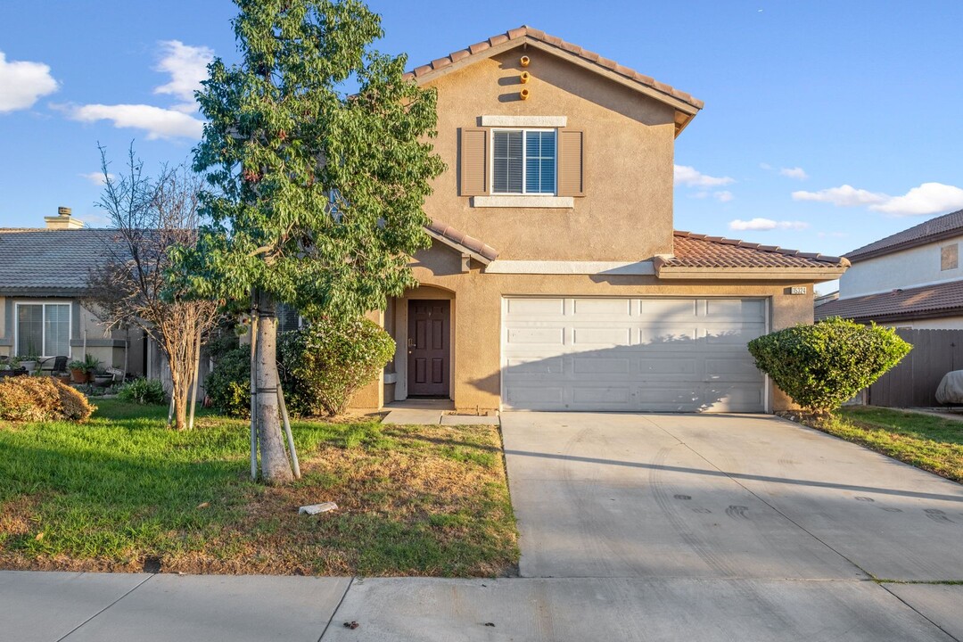 15324 Adobe Way in Moreno Valley, CA - Building Photo