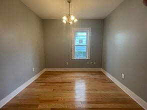 24 Litchfield St, Unit 1 in Boston, MA - Building Photo - Building Photo