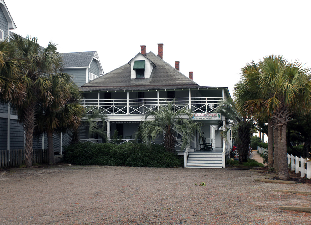 Carolina Temple Apartments in Wrightsville Beach, NC - Building Photo