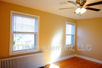 907 Hudson Ave in Takoma Park, MD - Foto de edificio - Building Photo