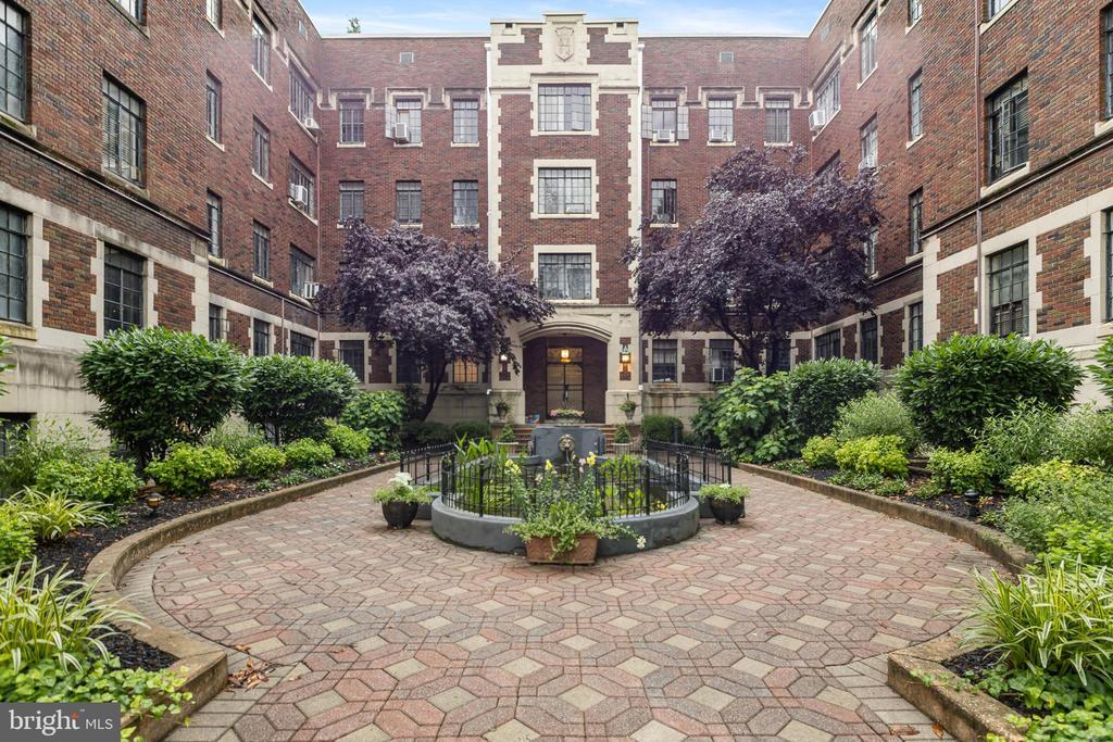 1305 N Broom St in Wilmington, DE - Building Photo