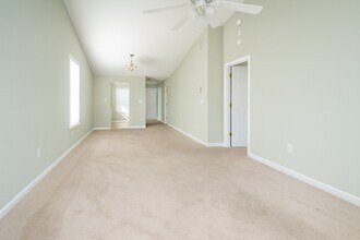 1712 Summerwoods Ln in Griffin, GA - Building Photo - Building Photo