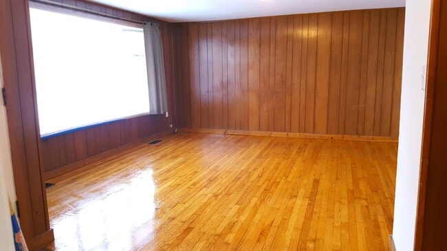 5822 Ethan Allen Hwy, Unit 4