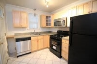 211 S Madeira St photo'