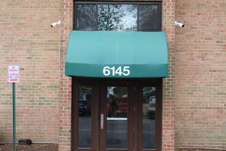 6145 Leesburg Pike in Falls Church, VA - Building Photo - Building Photo