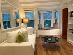3042 R St NW in Washington, DC - Building Photo - Building Photo