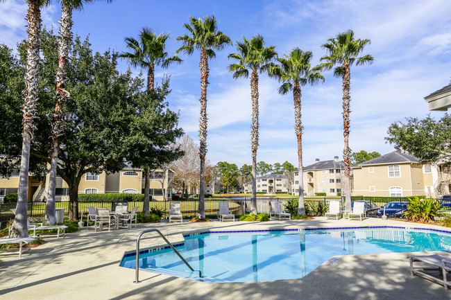 The Palms At Marsh Landing in Jacksonville Beach, FL - Building Photo - Building Photo