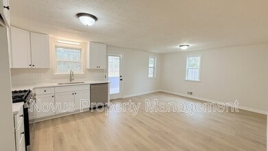 105 Woodbine Dr in Carrollton, GA - Building Photo - Building Photo