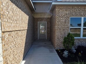 16276 Jeet St in Conroe, TX - Foto de edificio - Building Photo