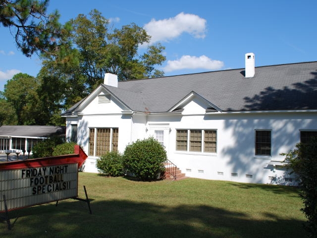 Apartments in Tifton, GA - Foto de edificio - Building Photo