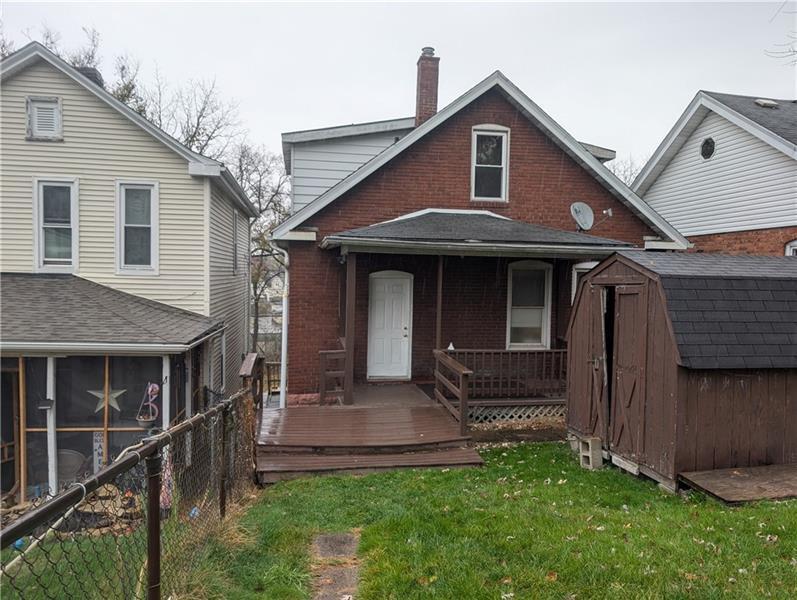 175 Brookside Ave in Washington, PA - Building Photo
