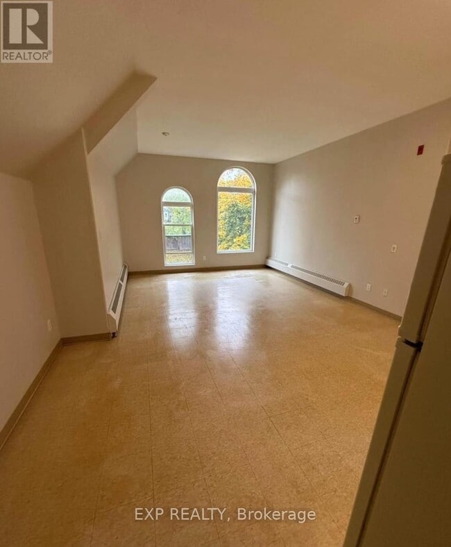 property at 25 Winniett St