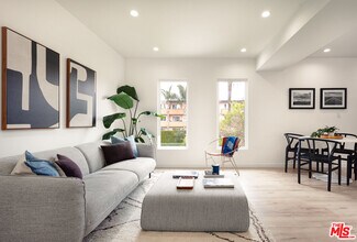 1319 S St Andrews Pl in Los Angeles, CA - Building Photo - Building Photo