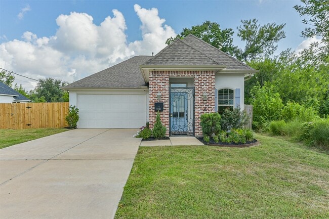 property at 4901 Higgins St