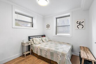 151 Sip Ave in Jersey City, NJ - Building Photo - Building Photo