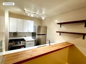 170 Congress St in Brooklyn, NY - Building Photo