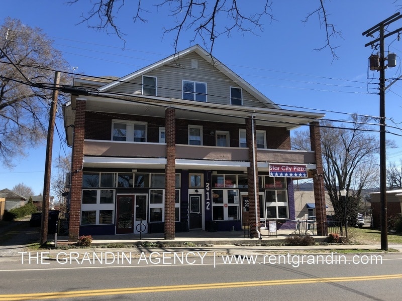 312 13th St SW in Roanoke, VA - Building Photo