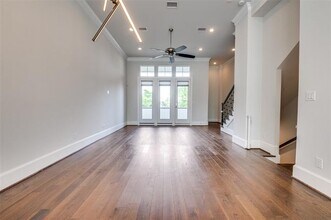 2262 Alterbrook Ln in Dallas, TX - Building Photo - Building Photo