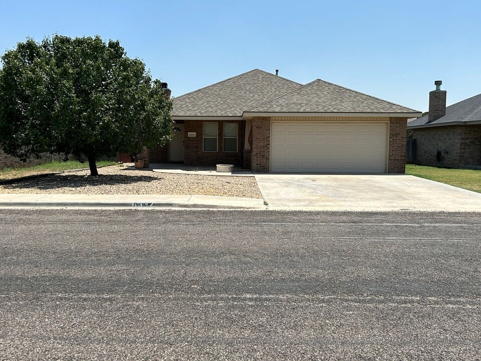 6332 Christo Ln in Odessa, TX - Building Photo