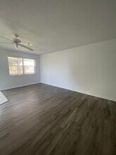 285 Markham M in Deerfield Beach, FL - Foto de edificio - Building Photo