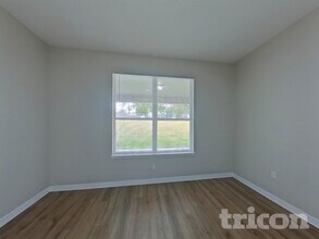 3410 Starbird Dr in Ocoee, FL - Foto de edificio - Building Photo