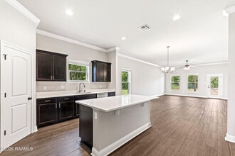 128 Rose Of Sharon Ln in Lafayette, LA - Building Photo - Building Photo