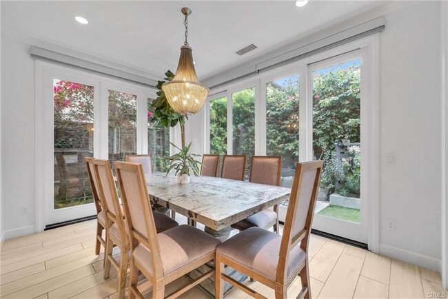 property at 181 Hollyleaf