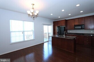 128 Lullaby Ct in Germantown, MD - Building Photo - Building Photo
