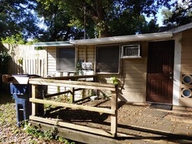 1014 E 31st Ave, Unit B in Tampa, FL - Building Photo