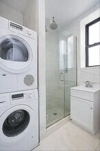 201 Allen St in New York, NY - Building Photo - Building Photo