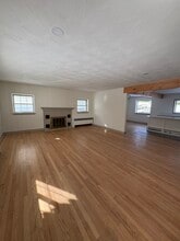 412 Grand Ave in Clarks Summit, PA - Foto de edificio - Building Photo