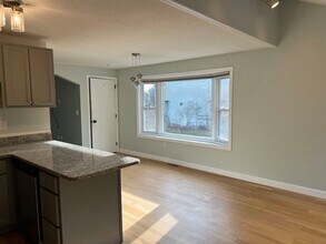 81 Sentry Way in Merrimack, NH - Building Photo - Building Photo