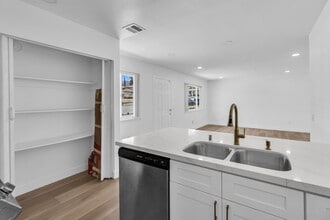 3531 Rainbow Ln, Unit 3531 in Highland, CA - Building Photo - Building Photo