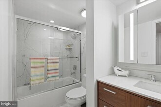 2141 Wisconsin Ave NW in Washington, DC - Building Photo - Building Photo