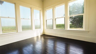 15501 FM1100 in Elgin, TX - Building Photo - Building Photo