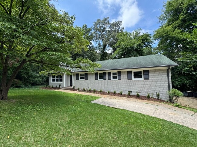 property at 204 Glen Ridge Rd