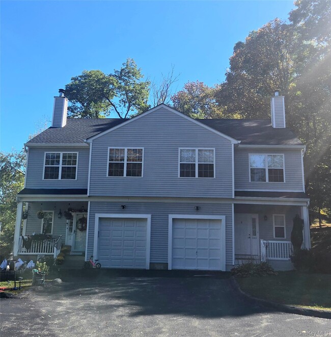 property at 1476 Iroquois St