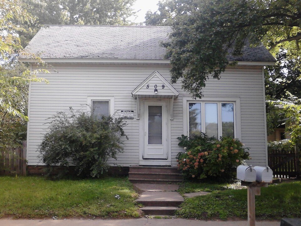 509 Forest St in Eau Claire, WI - Building Photo