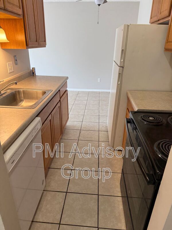 property at 3101 SW Macvicar Ave