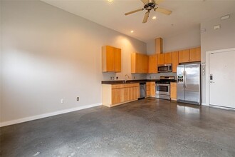 6000 S Congress Ave in Austin, TX - Building Photo - Building Photo