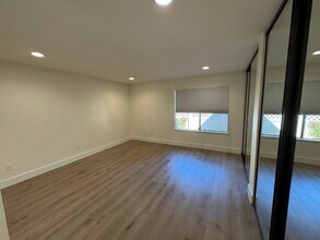 39119 Village 39 in Camarillo, CA - Building Photo - Building Photo