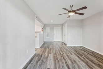 Life at Westpark in Houston, TX - Building Photo - Building Photo