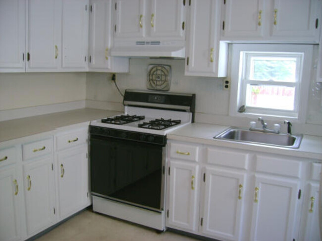 property at 164 Bowen St
