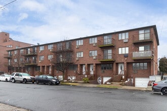 2214-2226 Kimball St in Brooklyn, NY - Foto de edificio - Building Photo